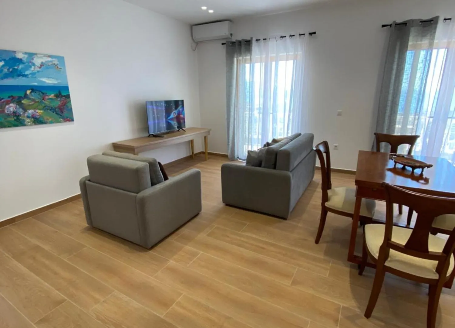 Suit Yourself Apartment Sarande Albania