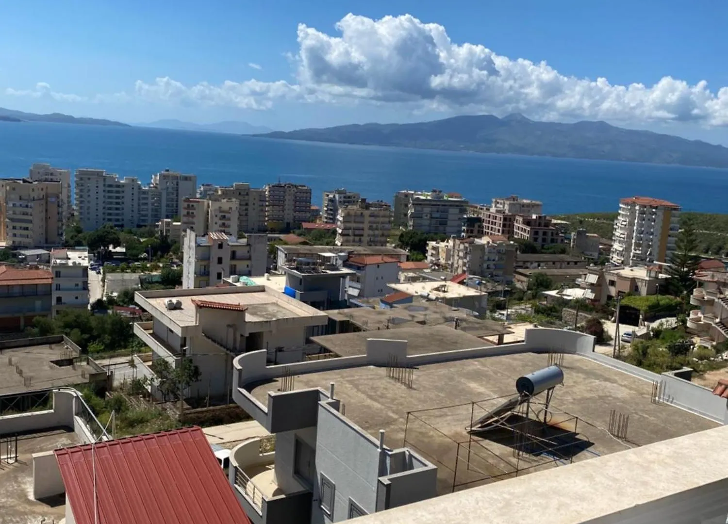 Suit Yourself Apartment Sarande