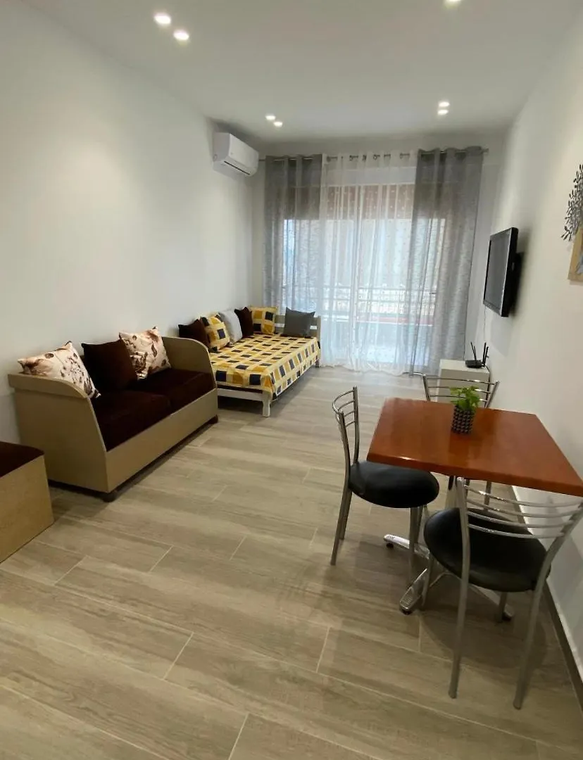 Suit Yourself Apartment Sarande