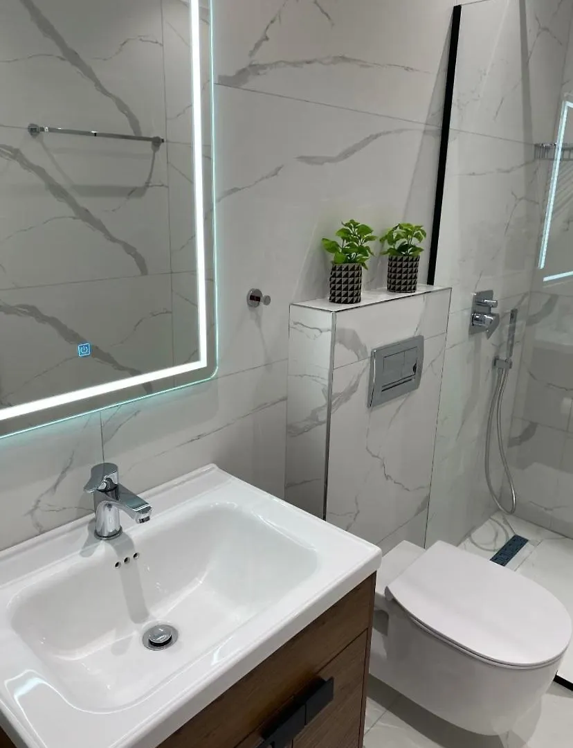 Suit Yourself Apartment Sarande