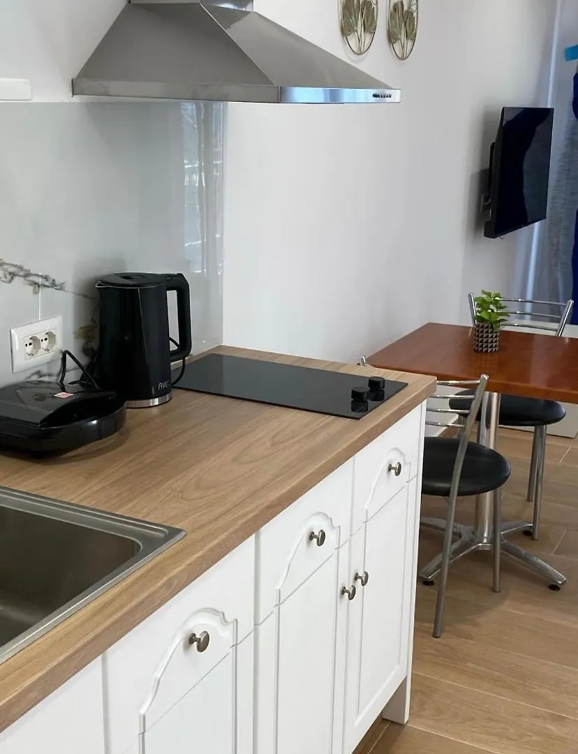 Suit Yourself Apartment Sarande